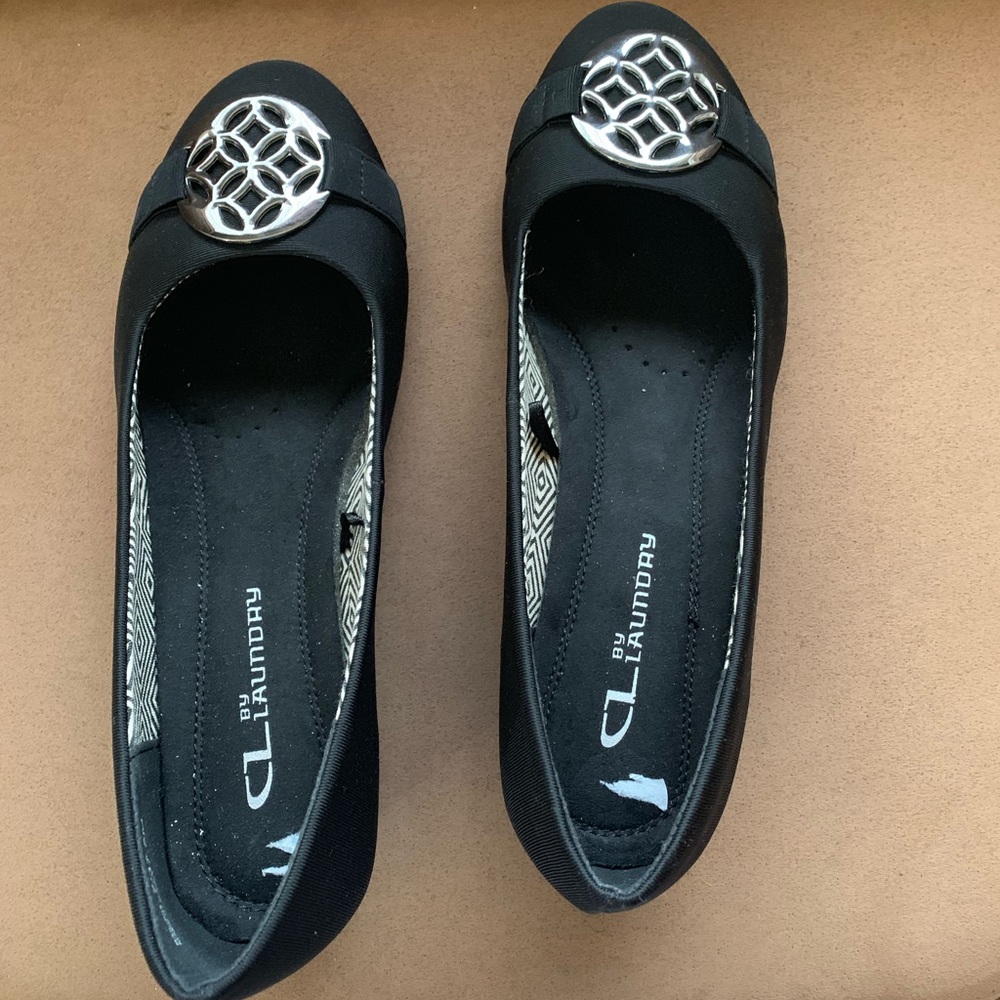 New Size 7 Black Wedge Comfort Walking Shoes